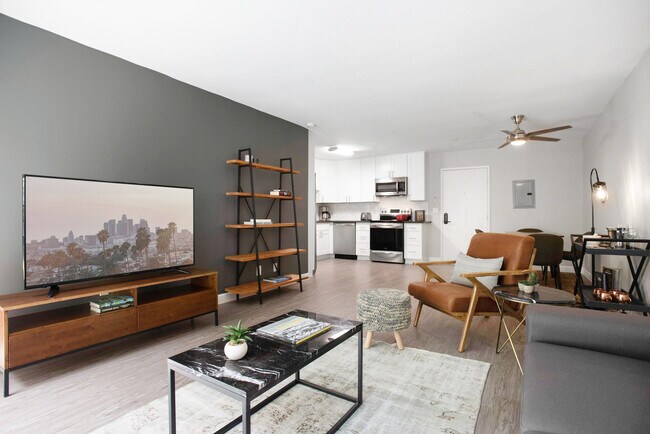 Building Photo - eight70, 870 Hilgard Ave