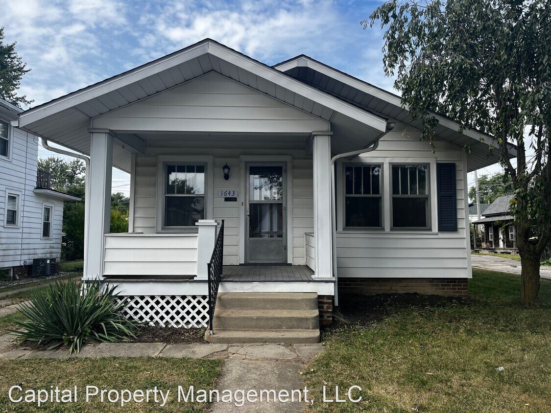 1643 Hinton Dr, Fort Wayne, IN 46808 House Rental in Fort Wayne, IN