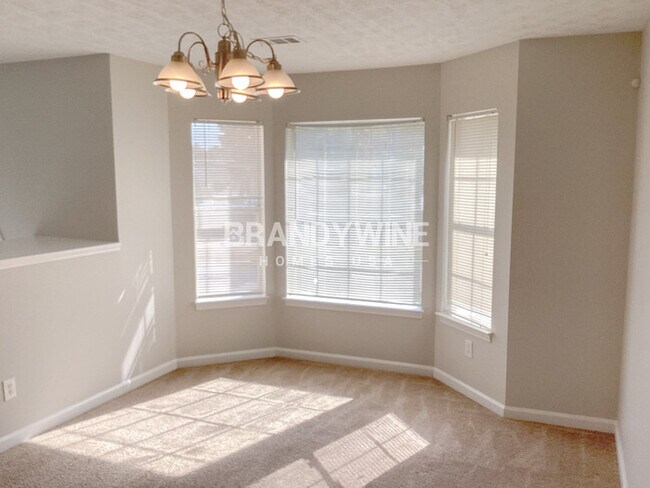 Building Photo - 5877 Pecan Grove