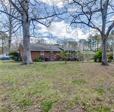 Building Photo - 2316 Fort Rice St