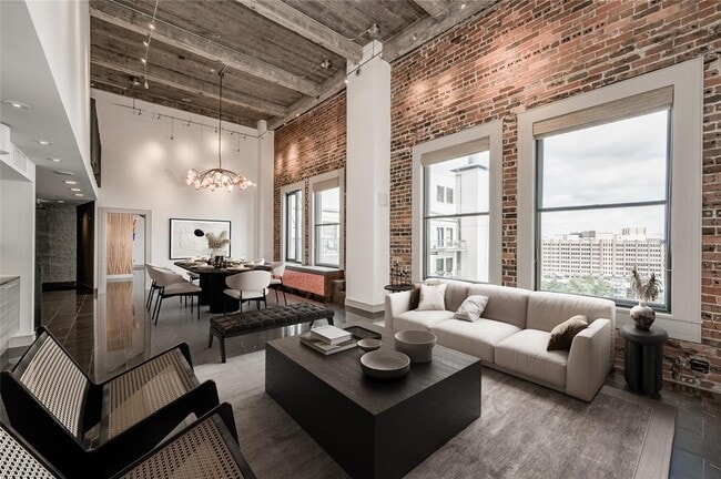 Photo - 915 Franklin St Apartment