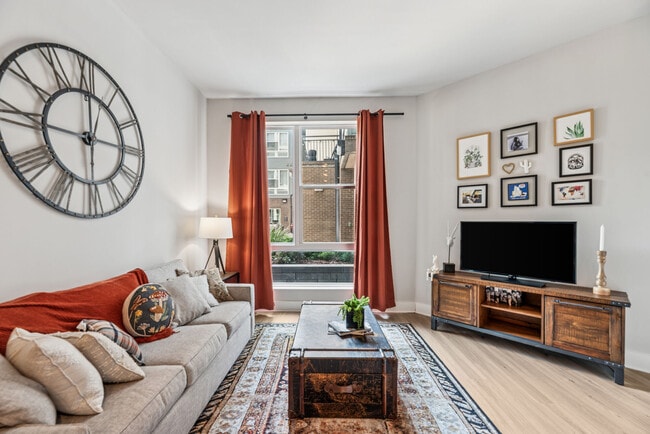 Building Photo - The Guthrie North Gulch