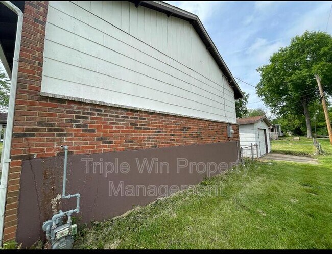 Building Photo - 1103 Rio St