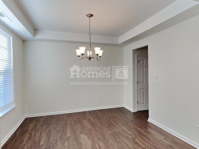 Foto del edificio - 1414 Moss Creek Drive