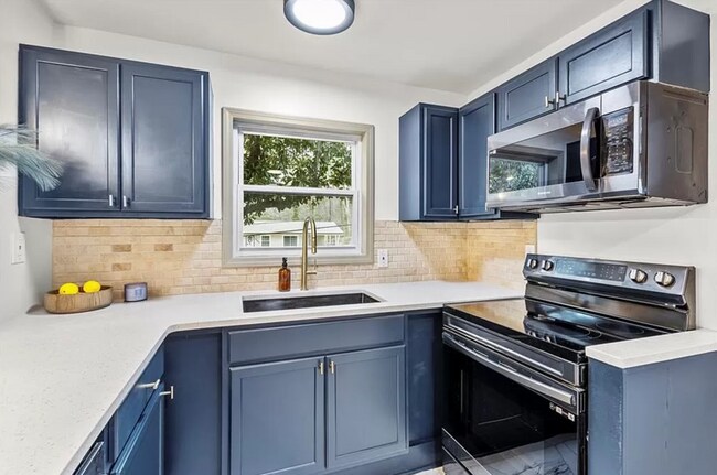 Foto del edificio - 2608 Barge Rd SW