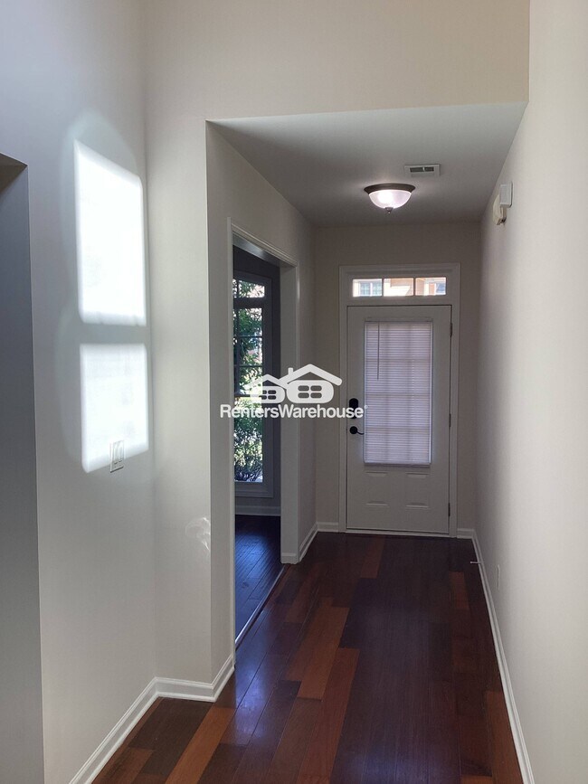 Foto del edificio - 2448 Brynfield Cove