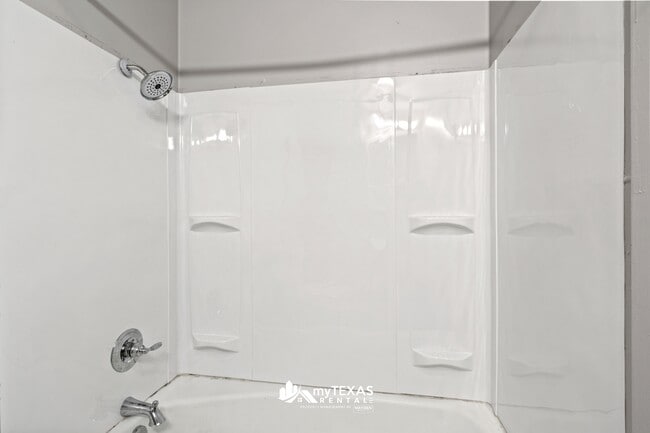 Foto del edificio - 403 Dogwood Ln