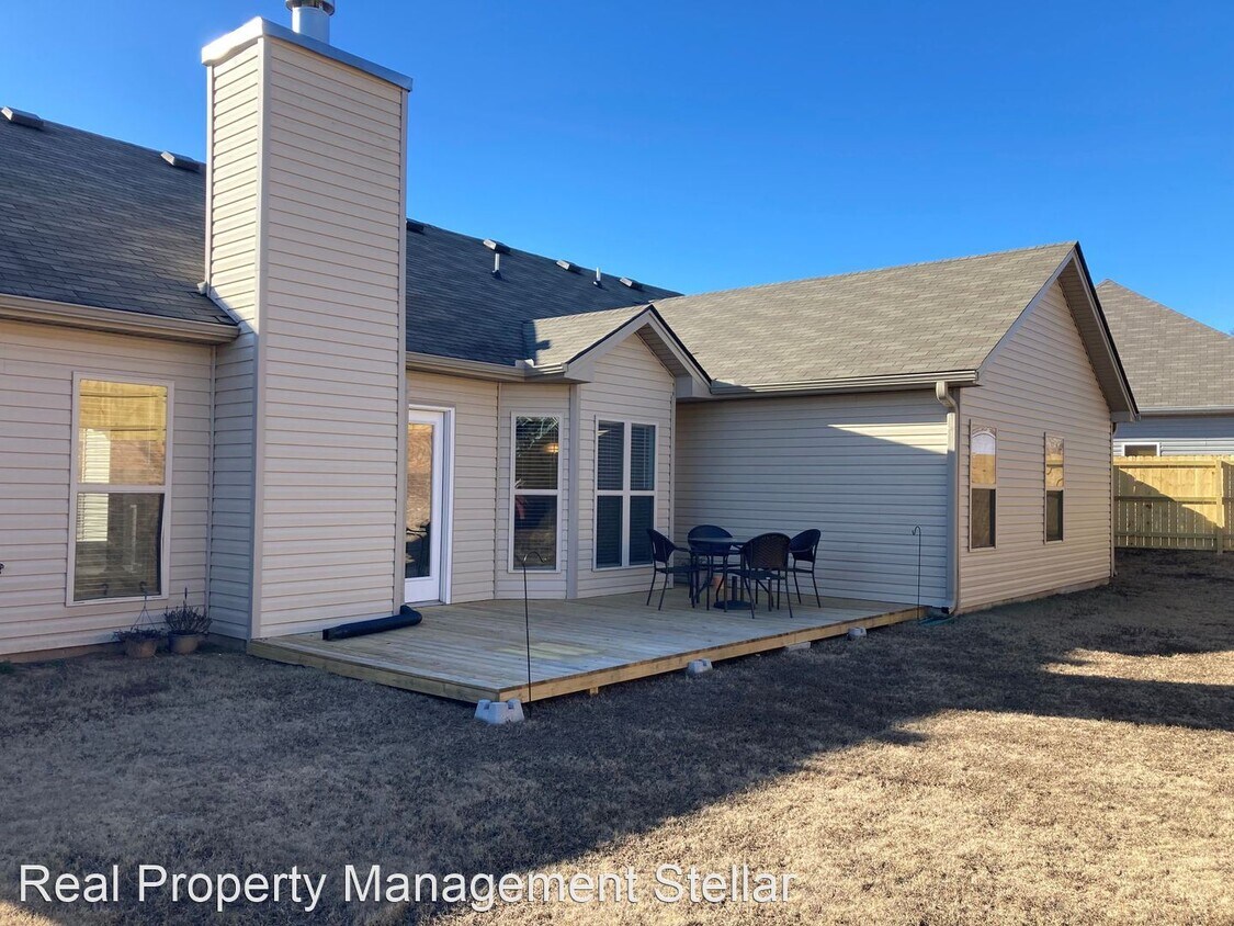 Building Photo - 3 br, 2 bath House - 119 Brookside Place