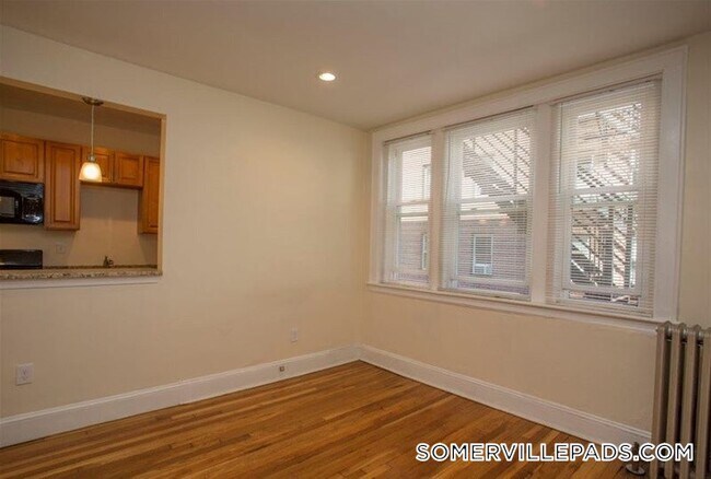 Foto del edificio - 136 Highland Ave