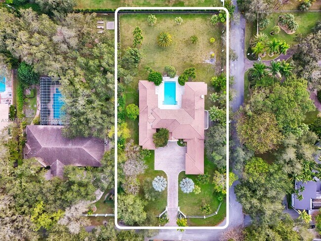 Foto del edificio - 8480 SW 98th St