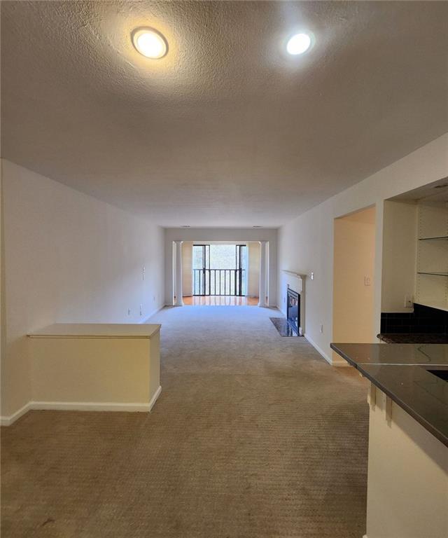 Foto del edificio - 23311 Plantation Dr NE