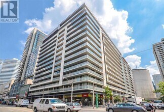 Building Photo - 111-1111 Elizabeth St