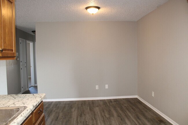 Foto del edificio - Putnam City Schools