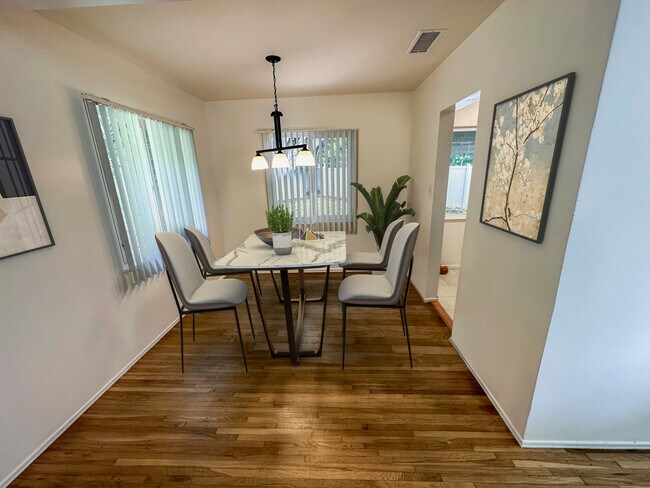 Dining room virtually staged - 1913 190th St