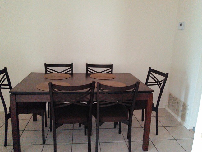 Foto del edificio - 4204 Alleeta Dr