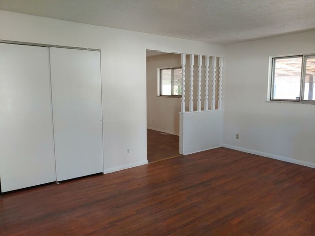 Building Photo - Indy Home for Rent