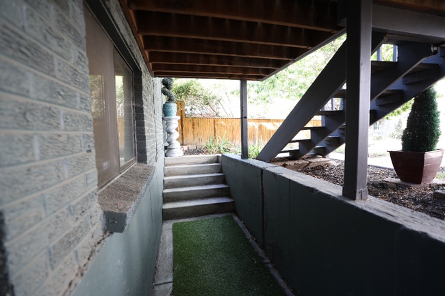 Foto del edificio - 3233 Meade St