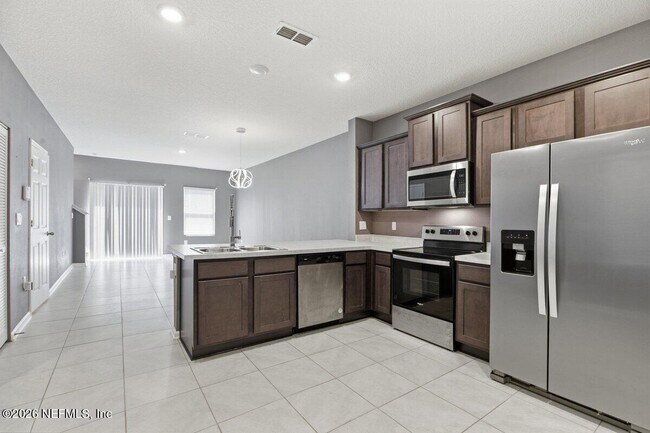 Foto del edificio - 836 Observatory Pkwy