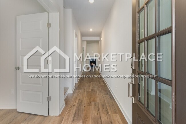 Foto del edificio - 882 Nightingale Ave