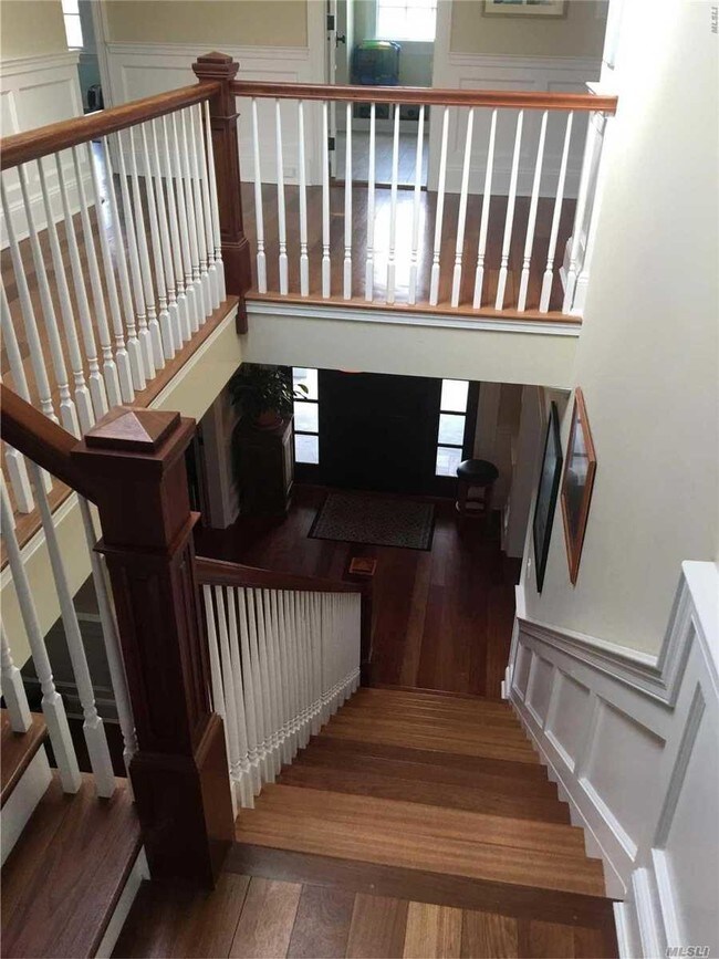 Building Photo - 1725 Bay Blvd