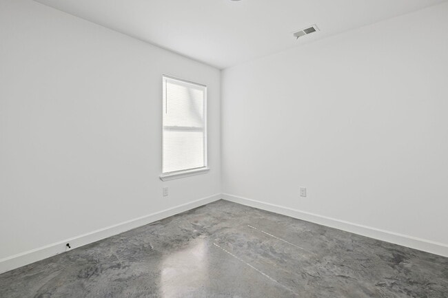 Building Photo - 1373-1375 COOPER ST