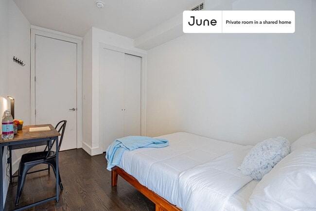 Building Photo - Room in Shared 2.0 bed/1 bath home