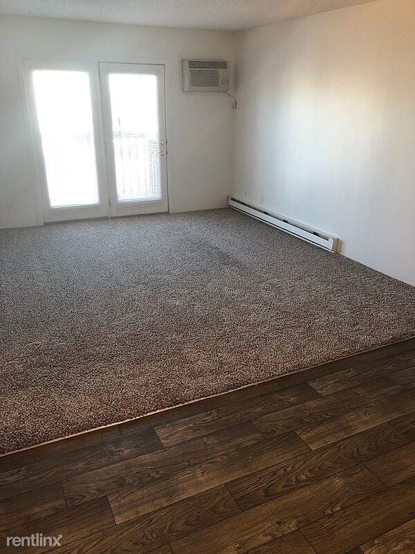 Building Photo - 2 br, 1 bath Apartment - 405 4th Street 21
