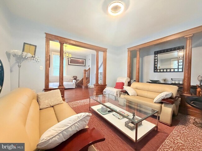 Foto del edificio - 3119 South Dakota Ave NE