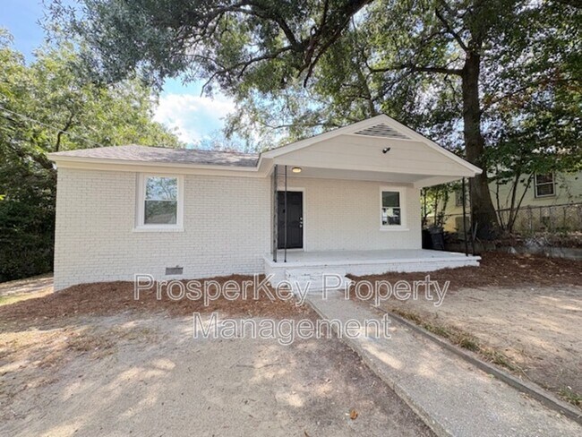 Building Photo - 3640 Walton St