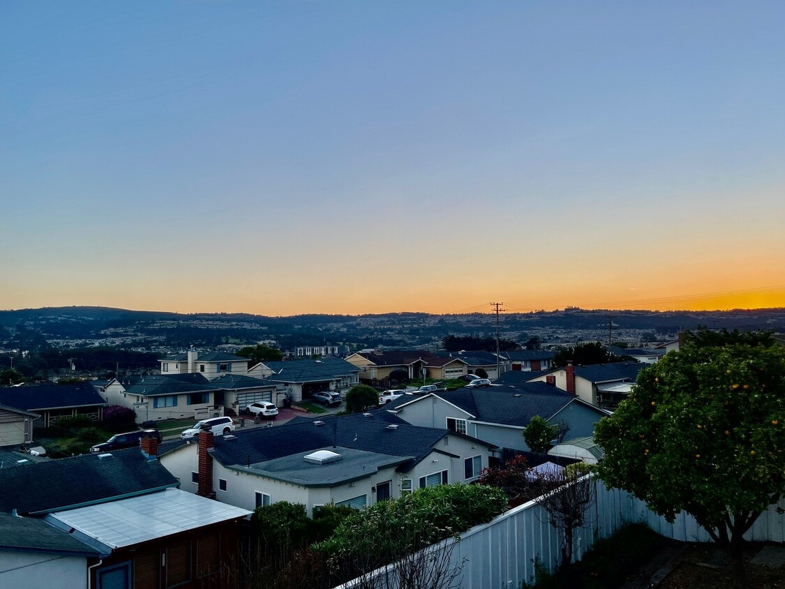 Photo - 633 Rocca Ave (South San Francisco, CA)