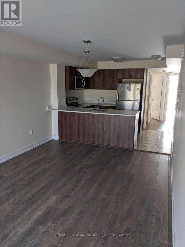 Building Photo - 20 Westmeath Ln