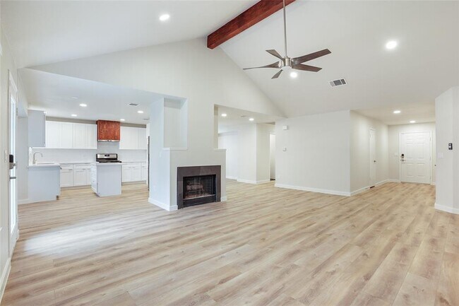 Building Photo - 6437 Old Harbor Ln