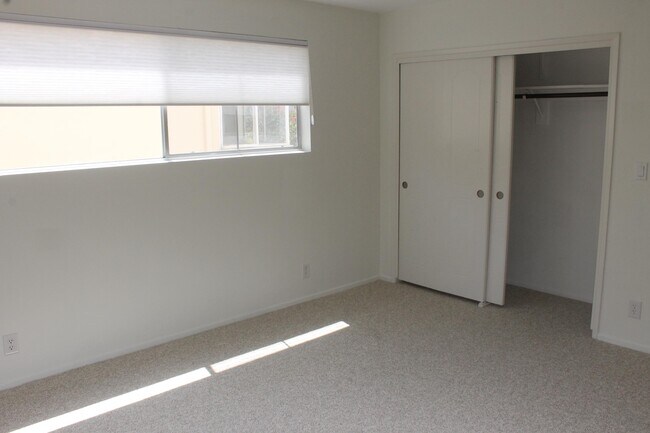 Foto del edificio - 1060 9th St