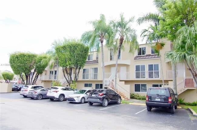Foto del edificio - 8660 NW 6th Ln