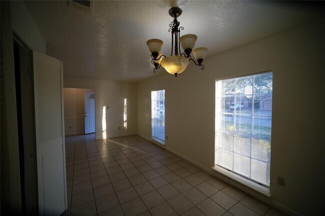 Building Photo - 12514 Bexley Dr