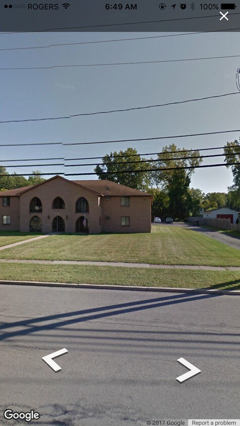 Primary Photo - 923 E Robinson St