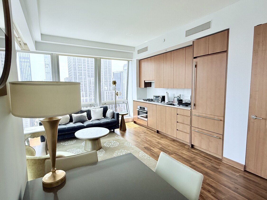 Building Photo - 400 Fith Setai