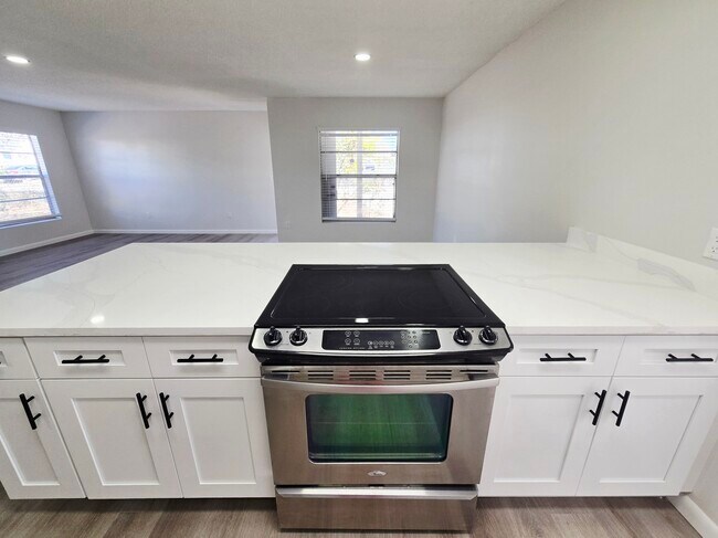 Foto del edificio - 843 42nd St S