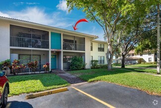 Building Photo - 9930 Pineapple Tree Dr