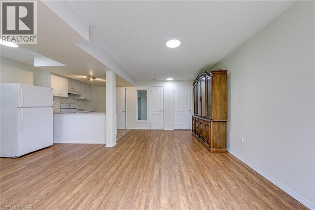 Building Photo - 3332 Angel Pass Dr