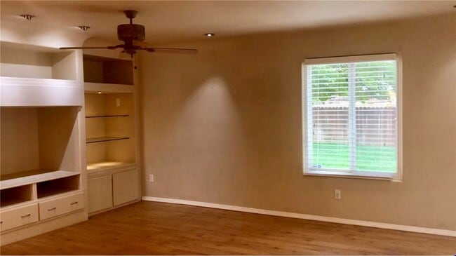 Building Photo - 1170 Patricia Ln