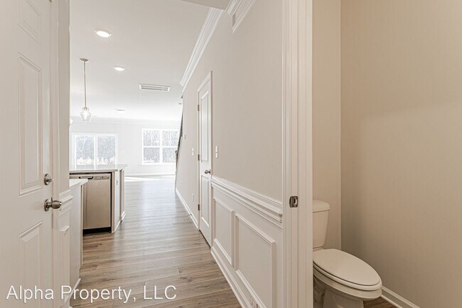 Foto del edificio - 3 br, 2.5 bath House - 31 Fair Village Ln