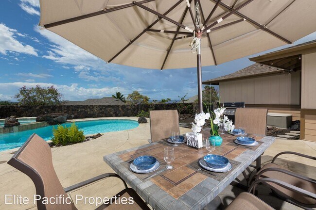 Foto del edificio - 3 br, 2.5 bath House - 75-179 Kamillo St