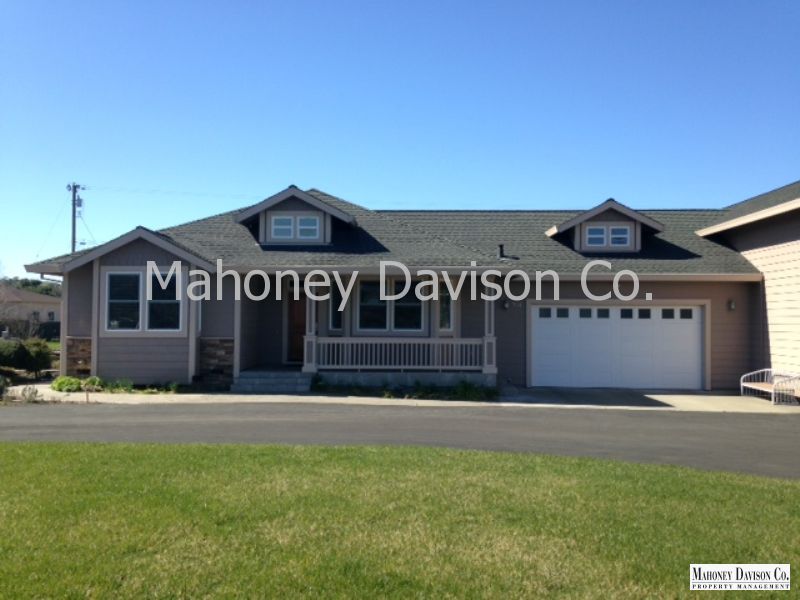 Primary Photo - 751 Leghorn Ln