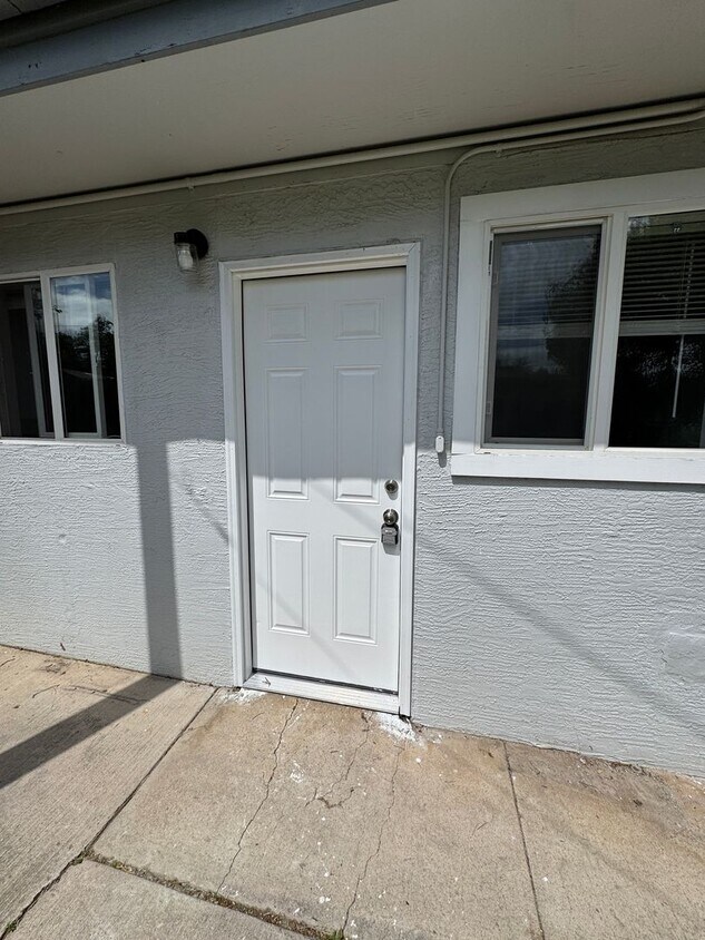 Foto principal - 2412 E St Vrain St