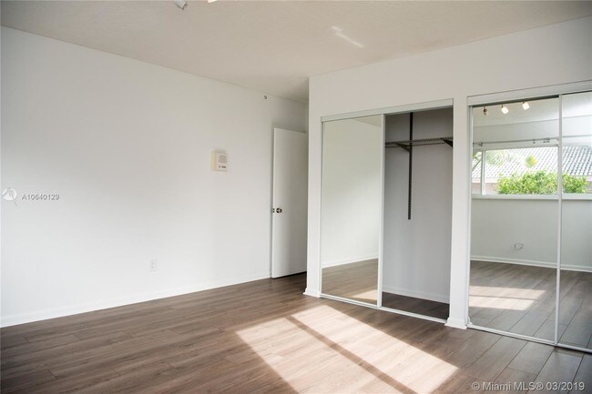Foto del edificio - 13720 SW 73rd Ave