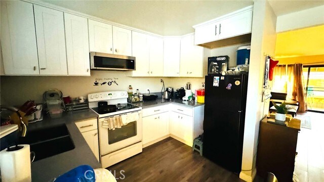 Building Photo - 62 Streamwood