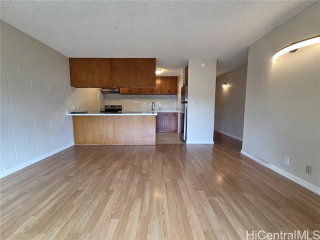 Foto del edificio - 1687 Pensacola St