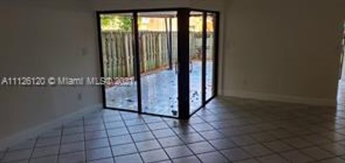 Foto del edificio - 6822 SW 128th Pl