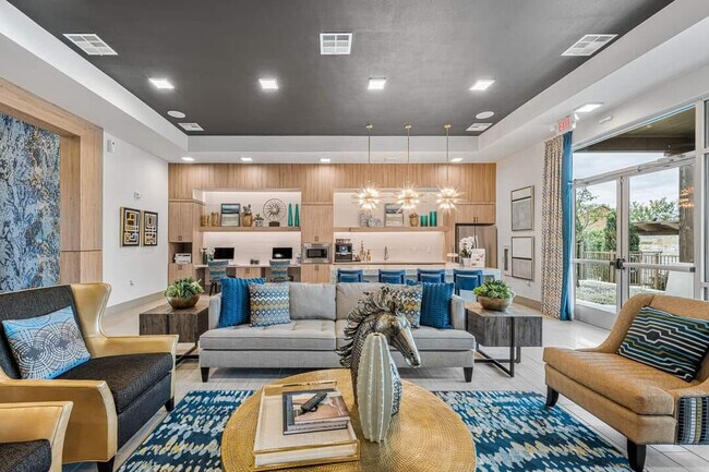 Sala de estar para residentes en Residences at Panther Hollow. - Residences At Panther Hollow